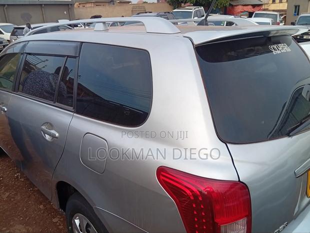 Toyota Corolla Fielder 1.5 Petrol AWD 2010 Silver
