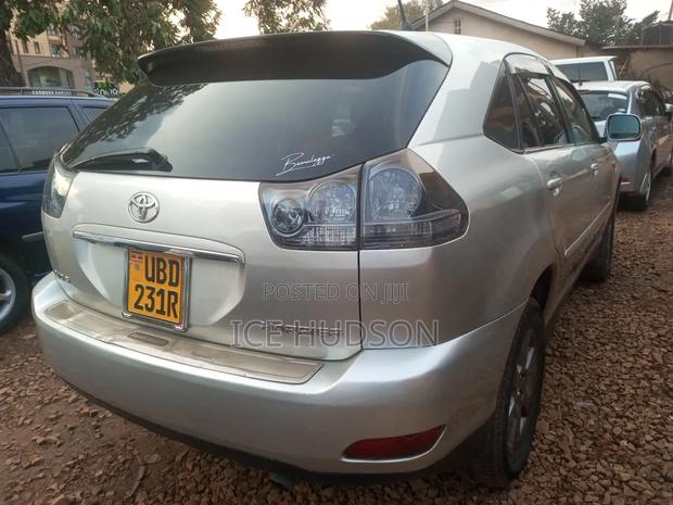 Toyota Harrier 2007 Silver