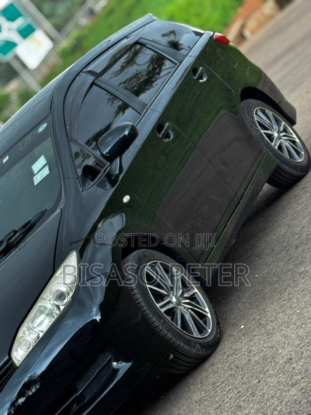 Toyota Wish 2010 Black