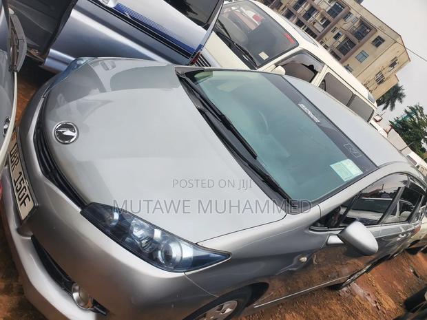Toyota Wish 2010 Gray