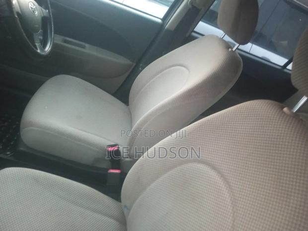 Toyota Passo 2008 Silver