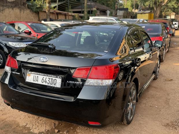 Subaru Legacy 2012