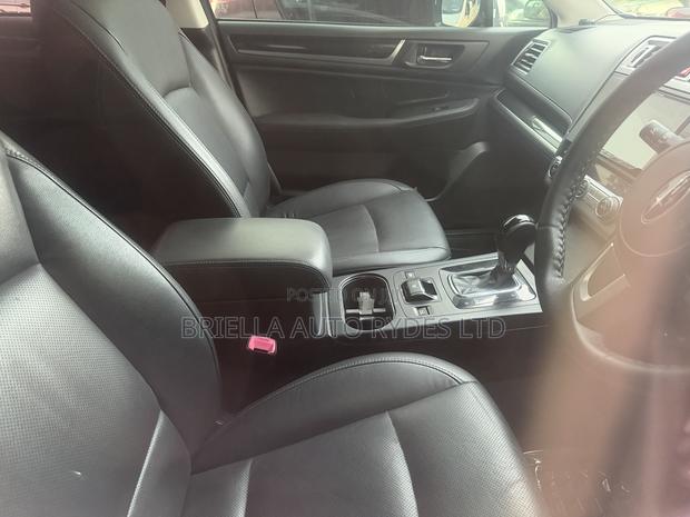 Subaru Outback 2015