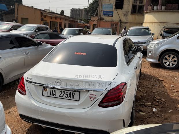 Mercedes-Benz C200 2016