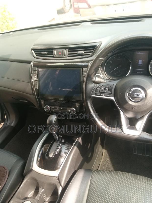 Nissan X-Trail 2018 Gray