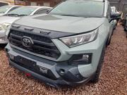 Toyota RAV4 2019 Green for sale