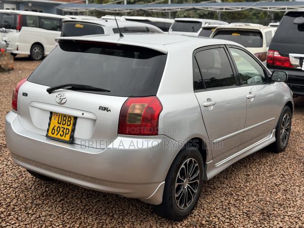 Toyota Hilux 2.5 Cab 2005 Silver