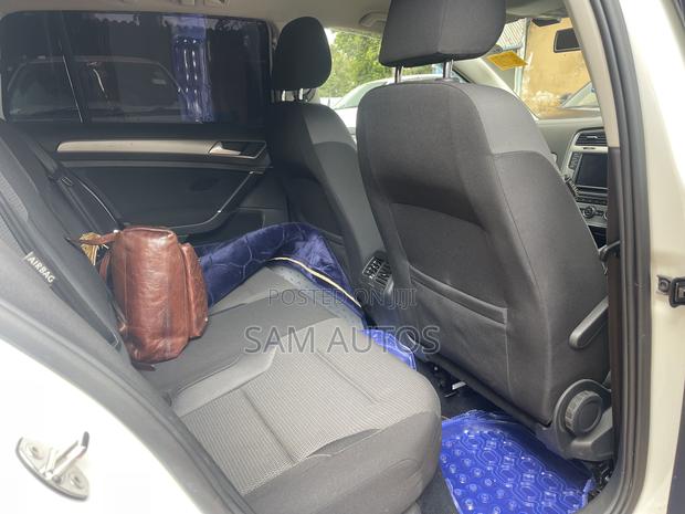 Volkswagen Golf 2015 White