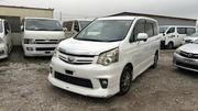 Toyota Noah 2.0 143hp AWD (8 Seater) 2012 White for sale
