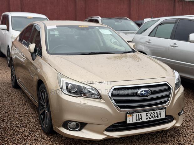 Subaru Legacy 2015 Gold