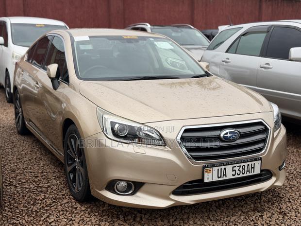 Subaru Legacy 2015 Gold