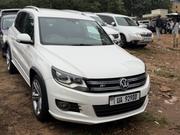 Volkswagen Tiguan 2014 White for sale