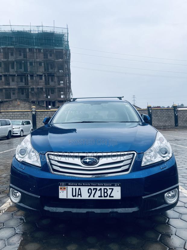 Subaru Outback 2012 Blue