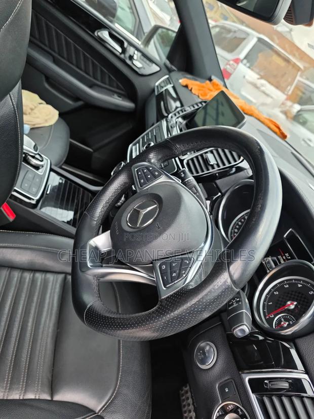Mercedes-Benz GLE-Class AMG GLE 43 4MATIC 2018 Beige