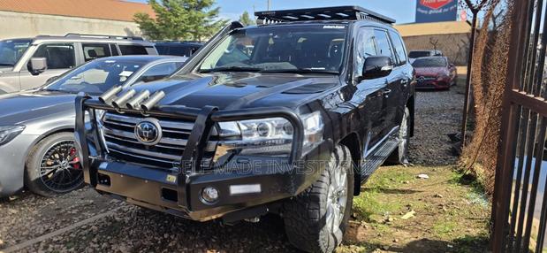 Toyota Land Cruiser 2020 Black