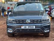 Volkswagen Tiguan 2017 Gray for sale