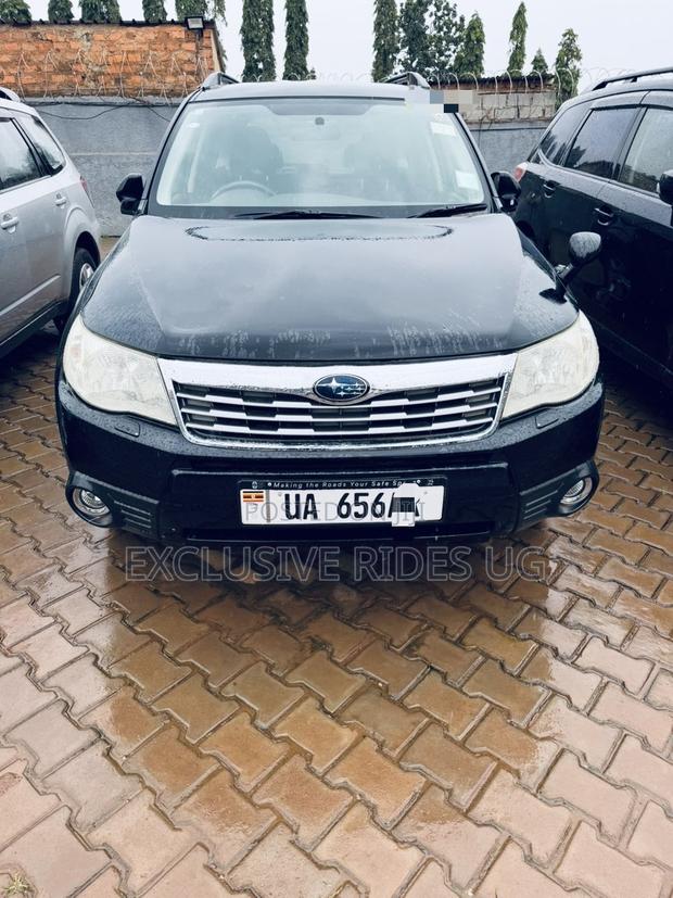 Subaru Forester 2012 Black