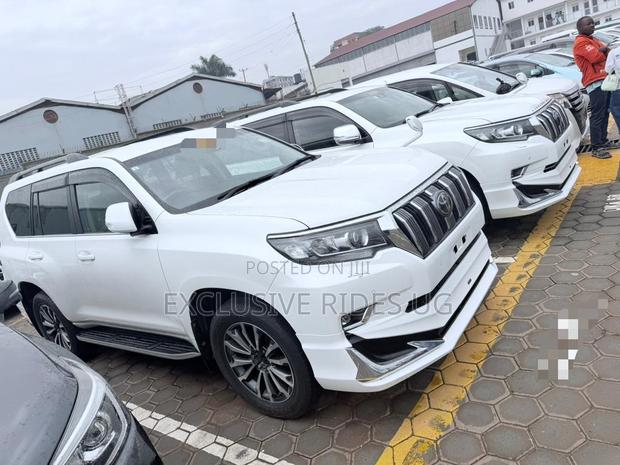 Toyota Land Cruiser Prado 2020 White