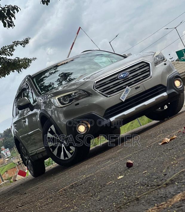 Subaru Outback 2.5i Premium AWD 2016 Gold