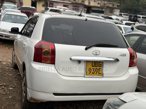 Toyota Allex 2006 White