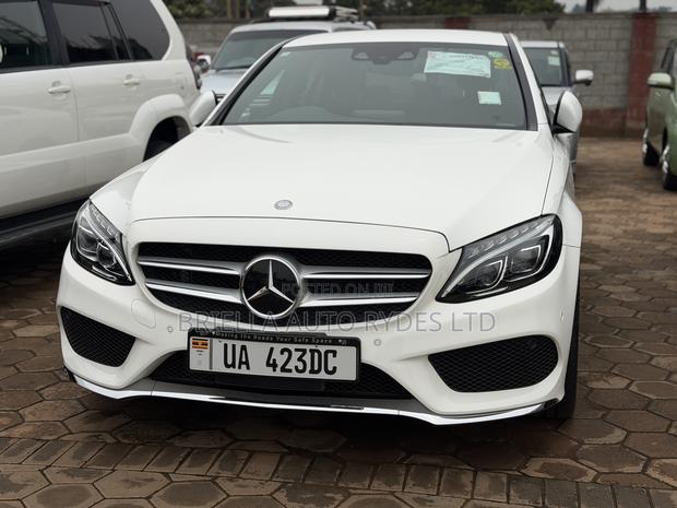 Mercedes-Benz C200 2017 White