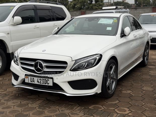 Mercedes-Benz C200 2017 White