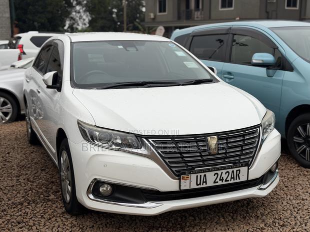 Toyota Premio 2016 White