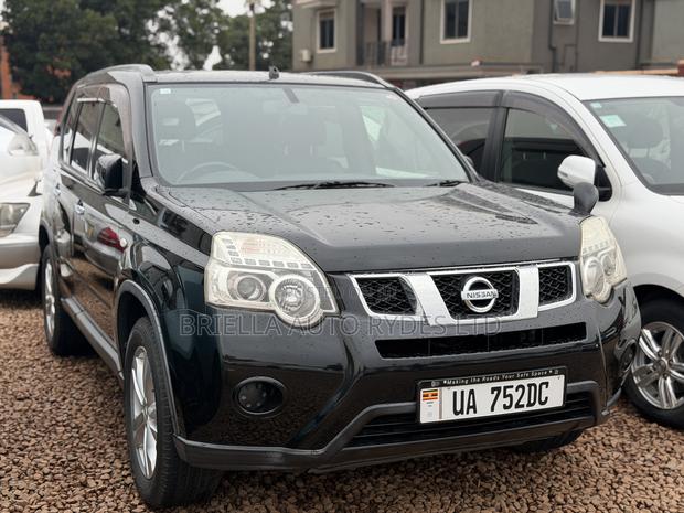 Nissan X-Trail 2010 Black