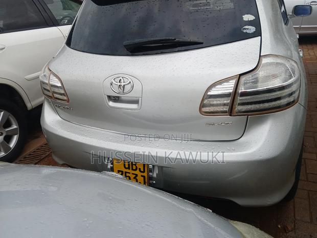 Toyota Blade 2007 Silver