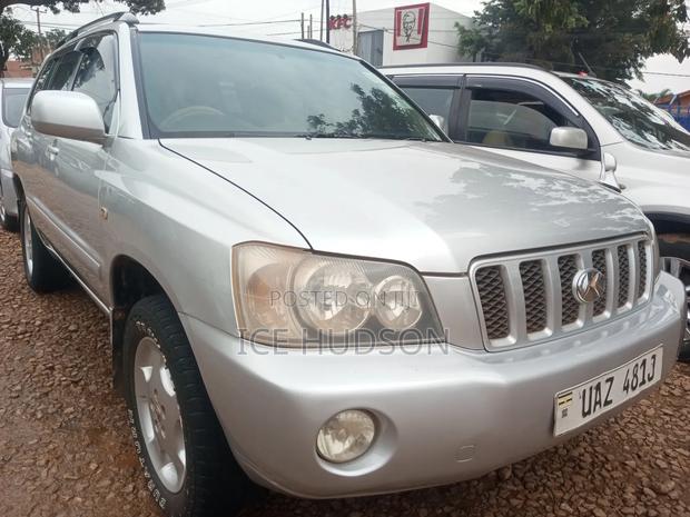 Toyota Kluger 2003 Gray