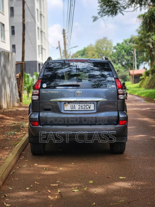 Toyota Land Cruiser Prado 2.7 i 16V 2008 Gray