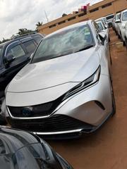 Toyota Harrier 2.5 Hybrid 4WD 2021 Silver for sale