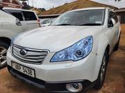 Subaru Outback 2.5i CVT 2012 White for sale