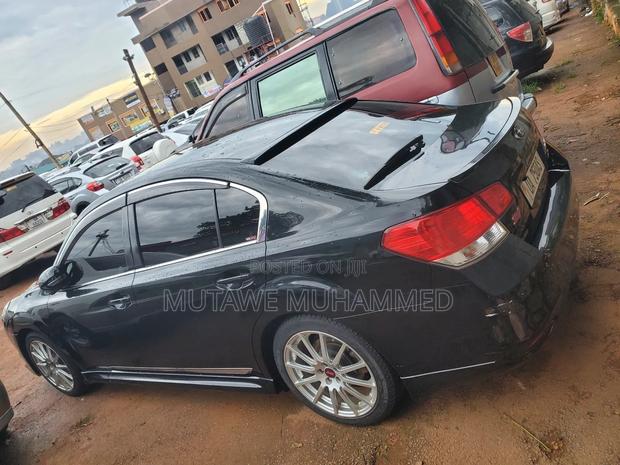 Subaru Legacy 2012 Black