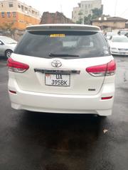 Toyota Wish 2011 White for sale