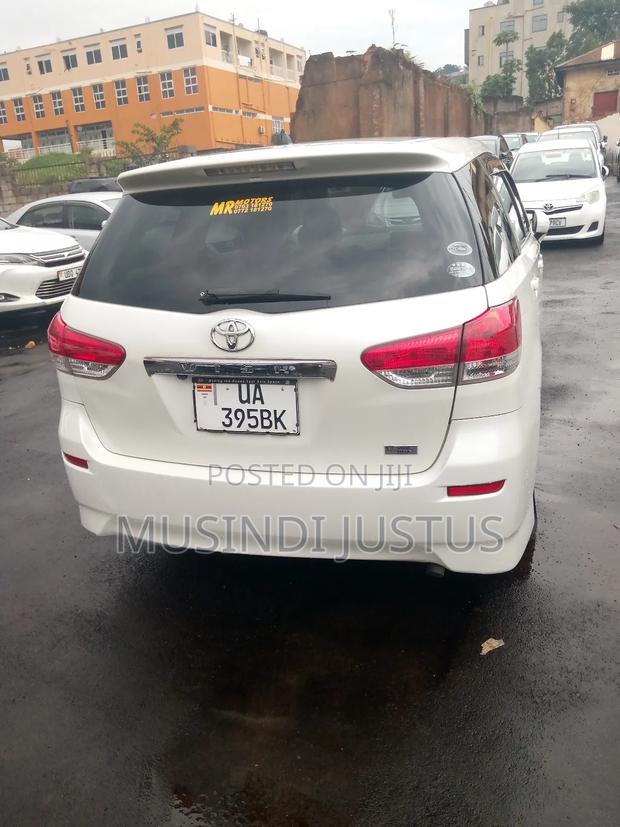 Toyota Wish 2011 White