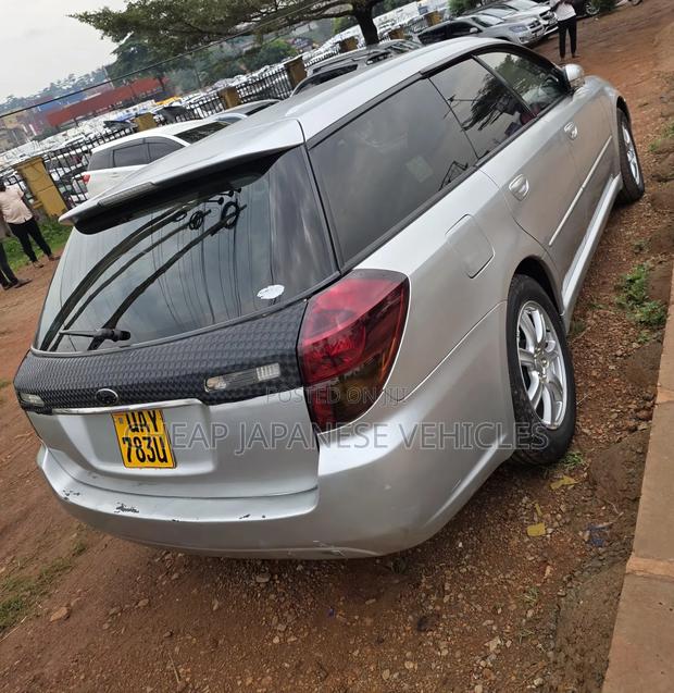 Subaru Legacy 2.0 2005 Silver