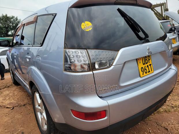 Mitsubishi Outlander 2.0 Di-D 2008 Silver