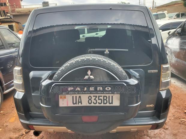 Mitsubishi Pajero 3.2 Di-D 2008 Black