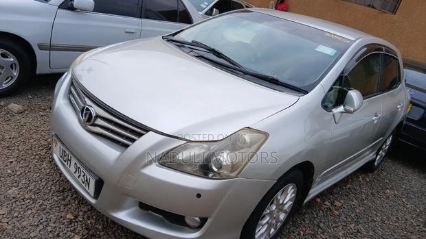 Toyota Blade 2010 Silver