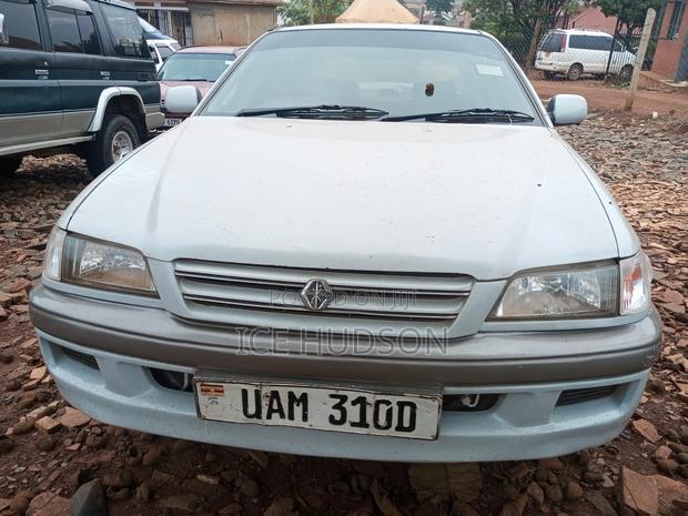 Toyota Premio 2001 White