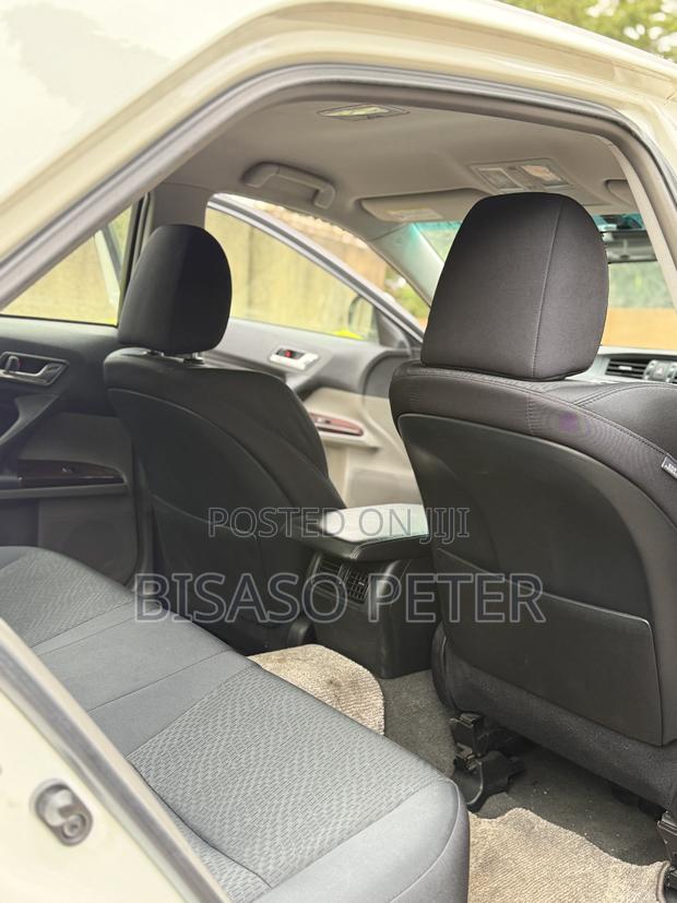 Toyota Mark X 2.5 AWD 2011 White
