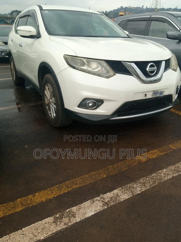 Nissan X-Trail 2014 White