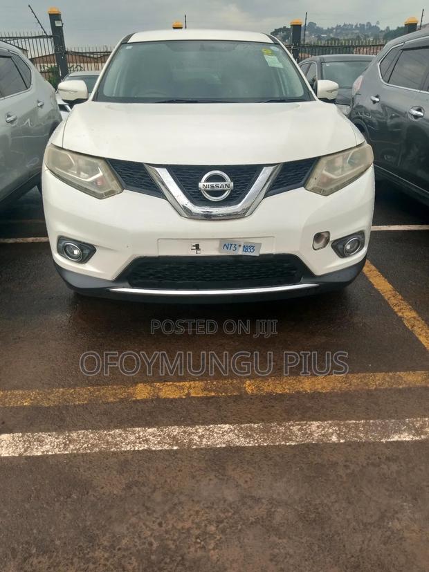 Nissan X-Trail 2014 White