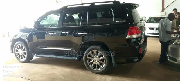 Toyota Land Cruiser 4.6 V8 ZX 2012 Black