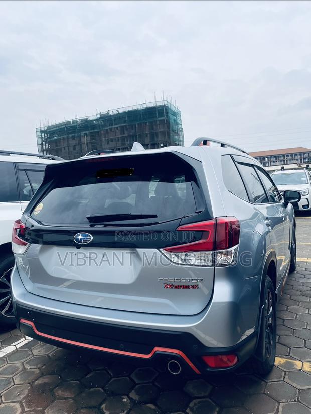 Subaru Forester 2018 Silver