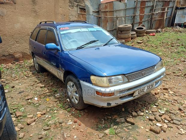 Toyota Corolla 1997 Blue