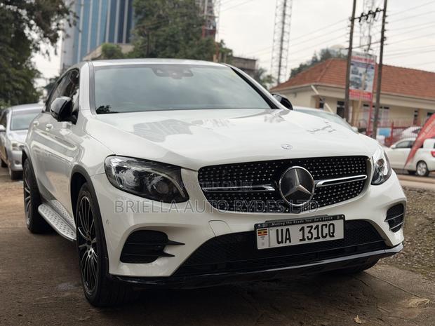 Mercedes-Benz GLC-Class 2017 Off white