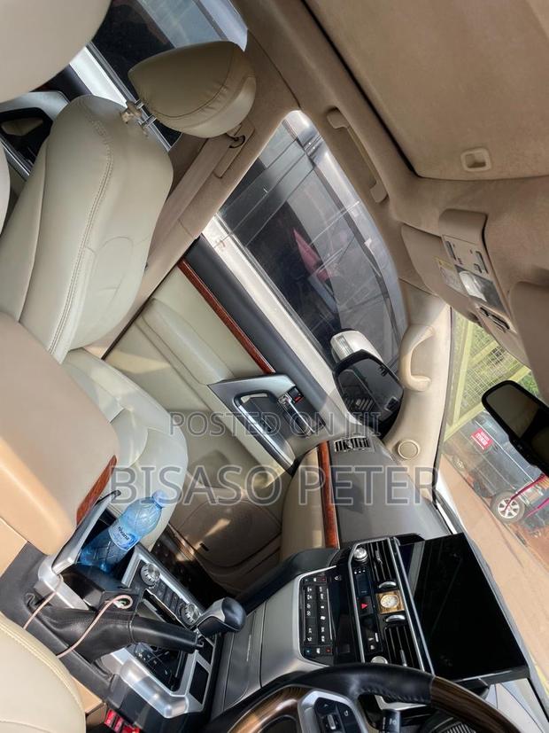 Toyota Land Cruiser 4.5 V8 GX-R 2015 Green