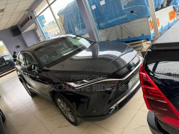 Toyota Harrier 2.5 Hybrid 4WD 2021 Black